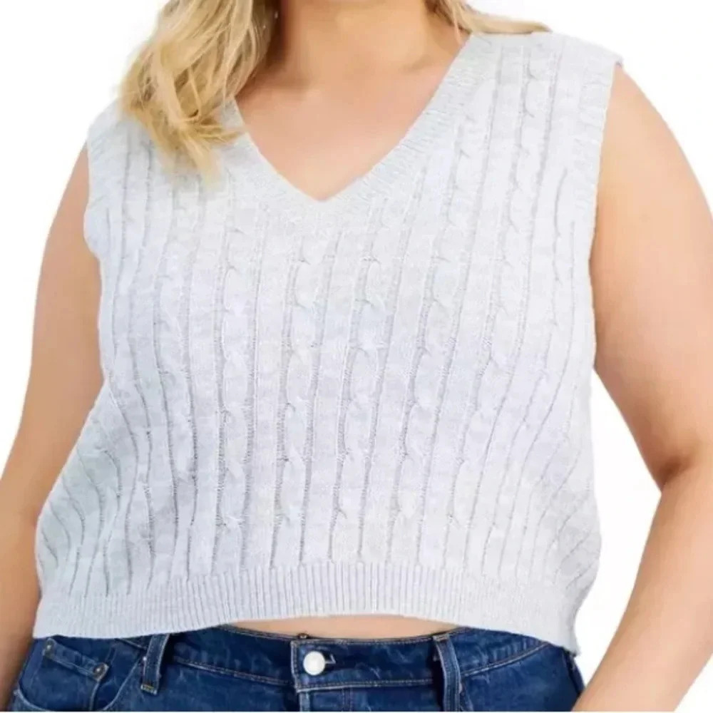 NWT Full Circle Trends Cream Cropped Cable-Front V-Neck Sweater Vest Size XL